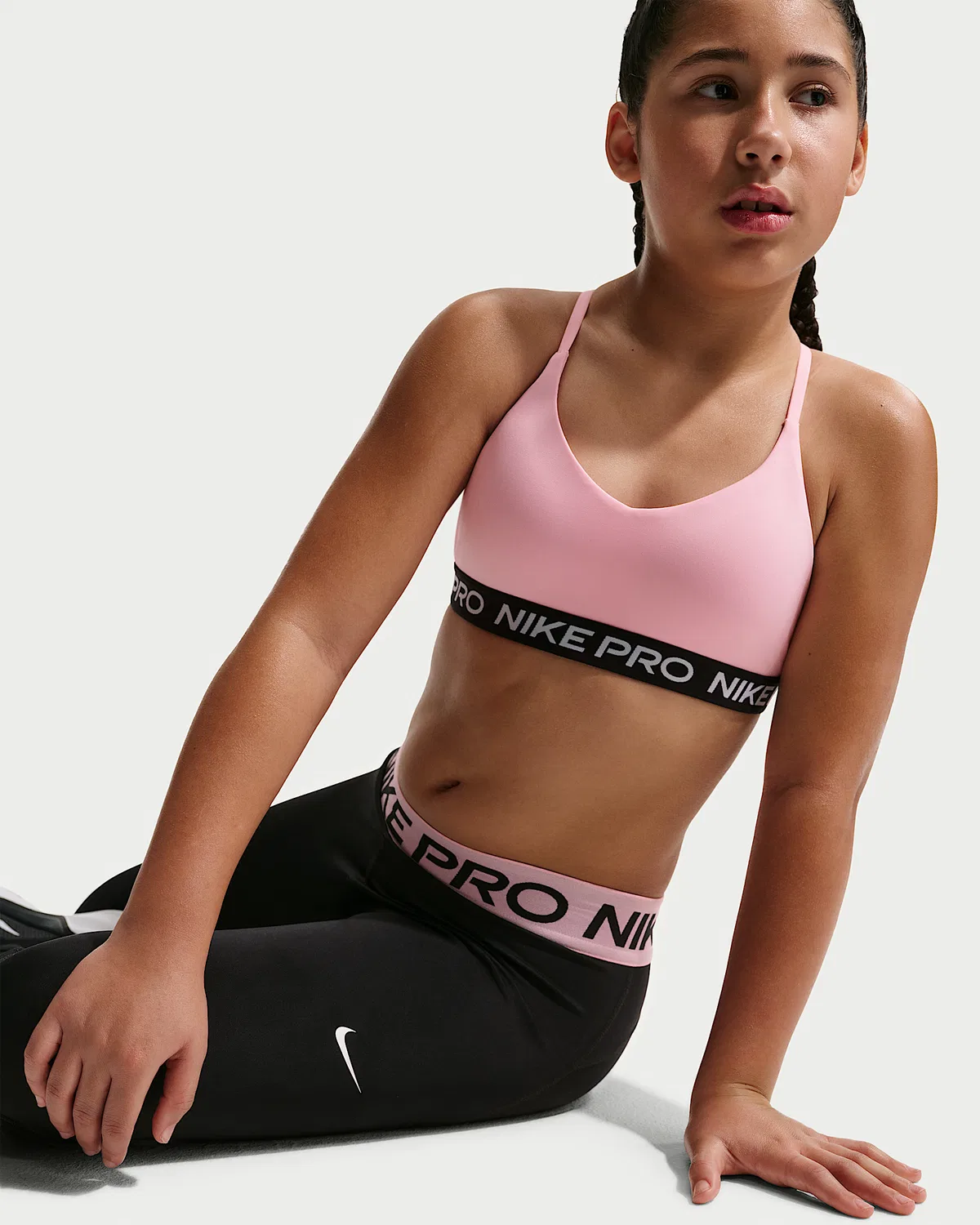 Детский (девичий) бюстгальтер Nike Pro Indy, Medium Soft Pink — фото 3