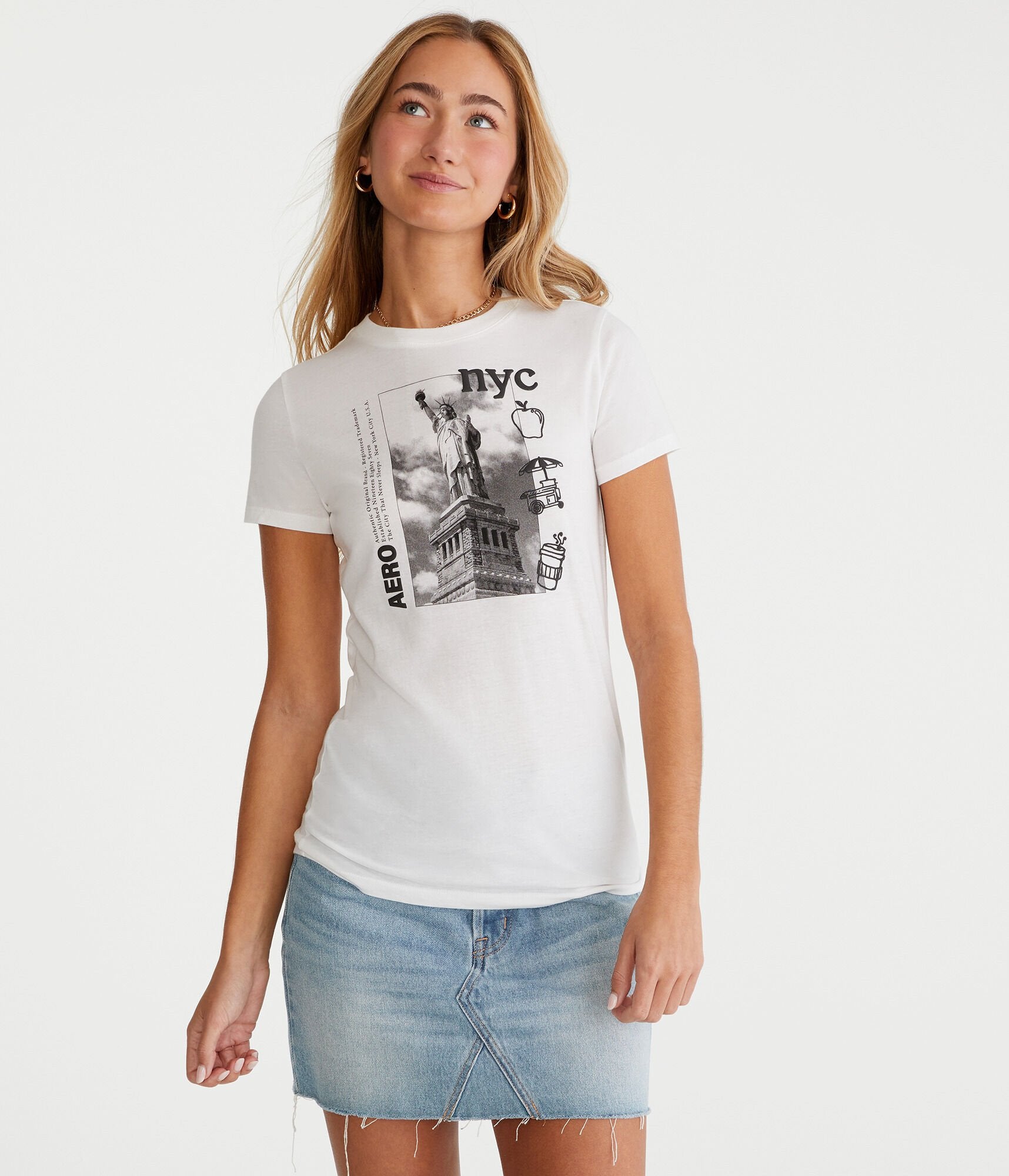 

Футболка Aeropostale Nyc с изображением Статуи Свободы, цвет bleach