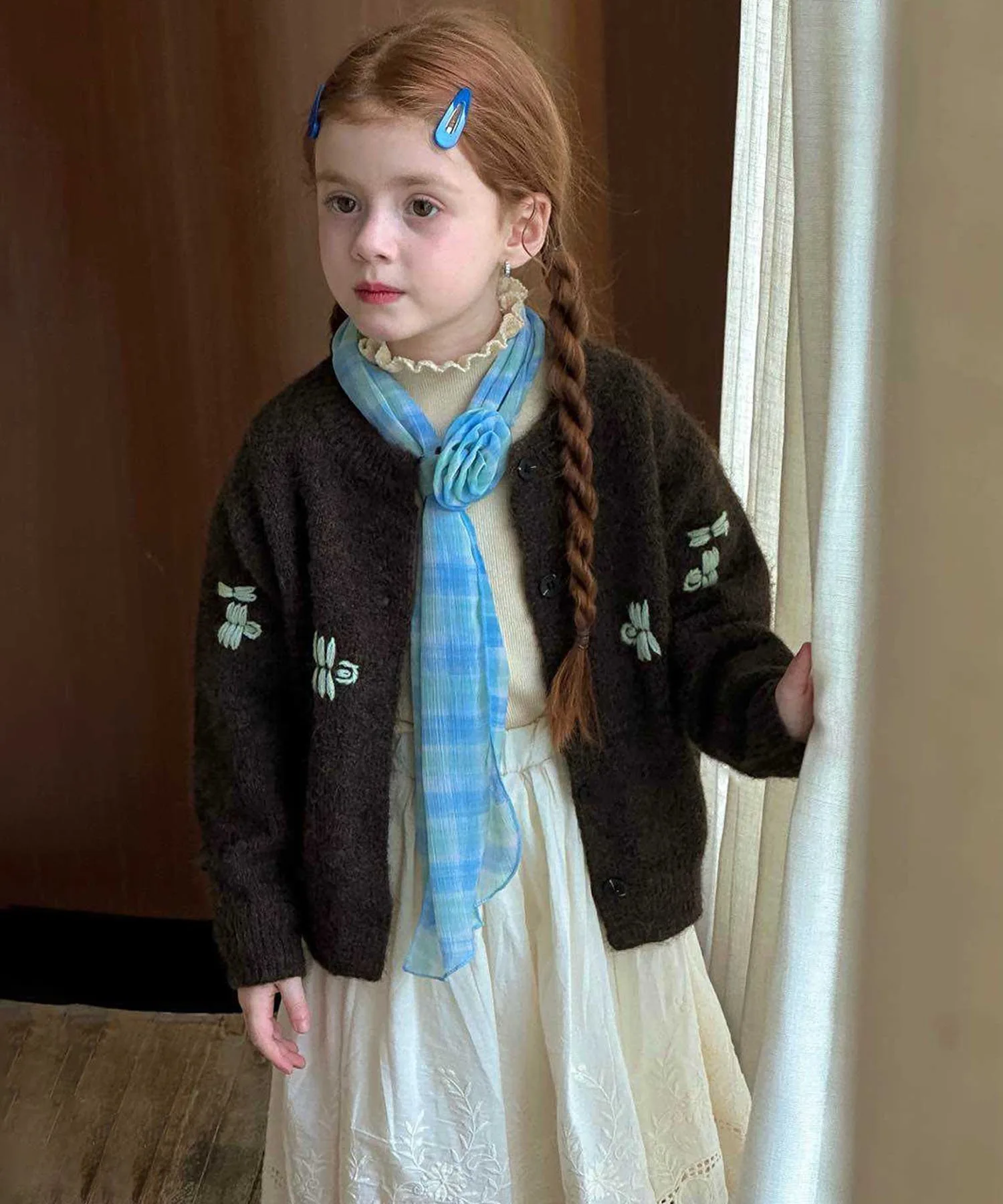 Пушистый вязаный кардиган с вышивкой Aimoha Kids, coffee
