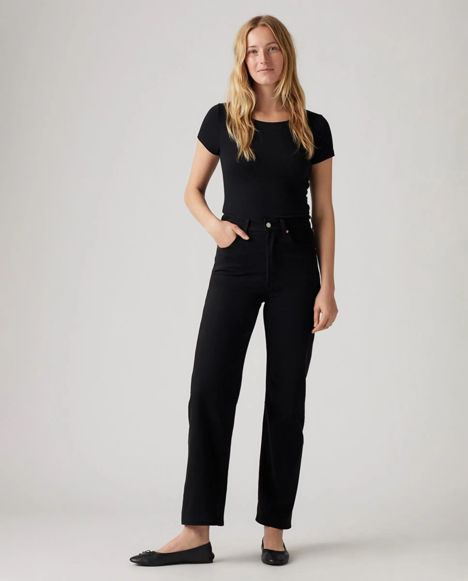 

Женские джинсы Vaquero recto Ribcage Straigh Ankle с высокой посадкой Levi's, черный
