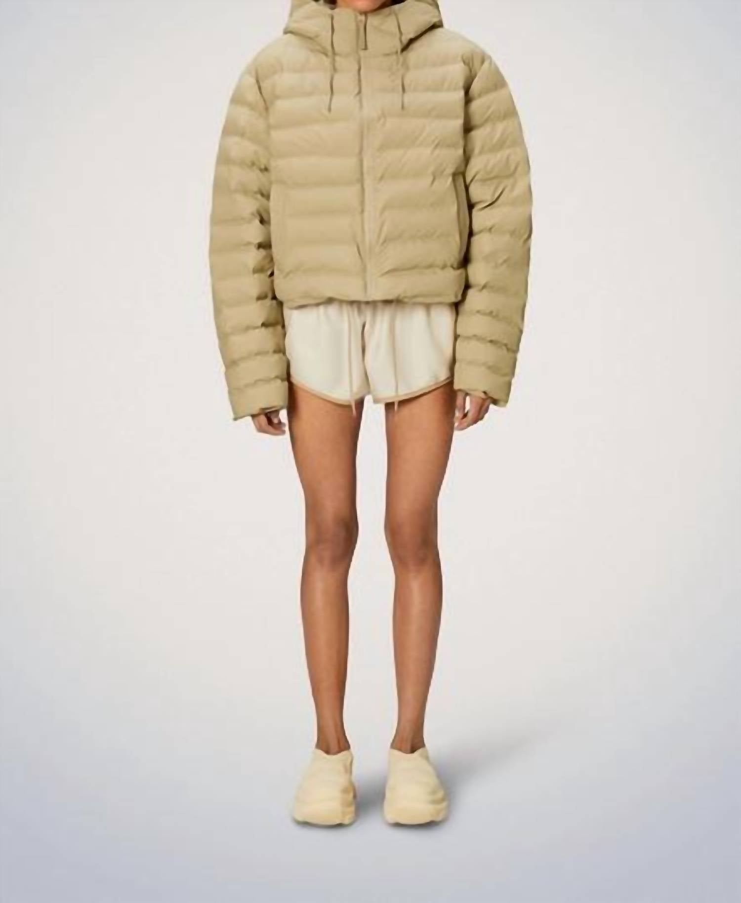 

Унисекс-куртка-пуховик Lohja песочного цвета Rains, песочный