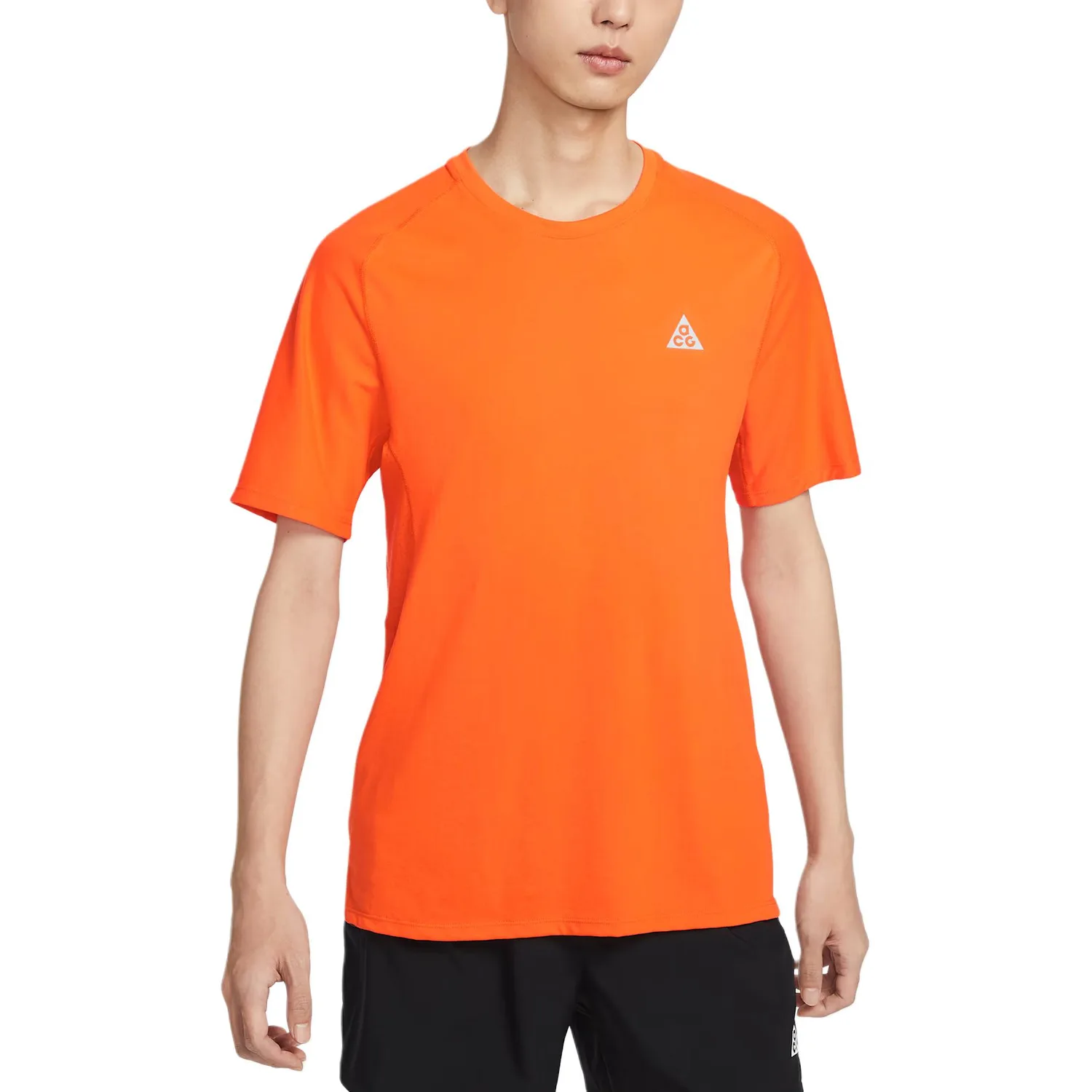 Футболка мужская ACG FW25 Solar Chase Dri-FIT ADV Nike, Safe Orange/Peak White