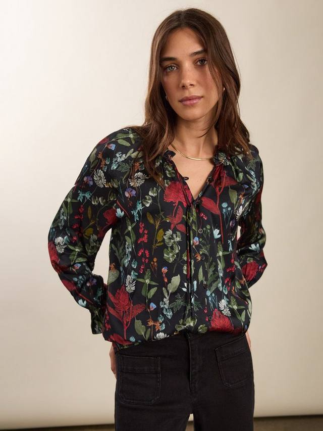 

Длинная блузка с рукавами и цветочным принтом жасмин Baukjen, Black/Multi