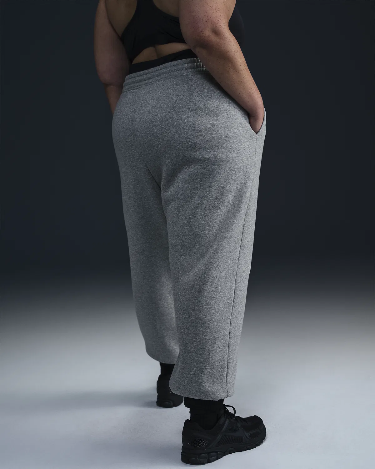 Женские свободные спортивные штаны на высокой талии (плюс сайз) Nike Sportswear Phoenix Fleece, Dark Grey Heather/Sail — фото 3