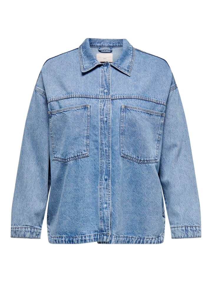

Джинсовая куртка ONLY Carmakoma Jeanshemd langarm locker geschnitten Hemdkragen, светло-синий