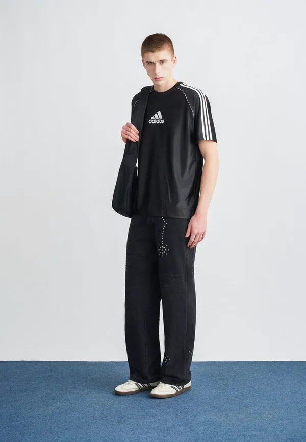 Футболка с принтом bos Adidas Originals, Black/White — фото 2