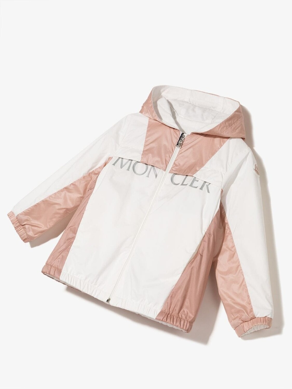 Moncler Enfant непромокаемая куртка с капюшоном и логотипом, белый — фото 2