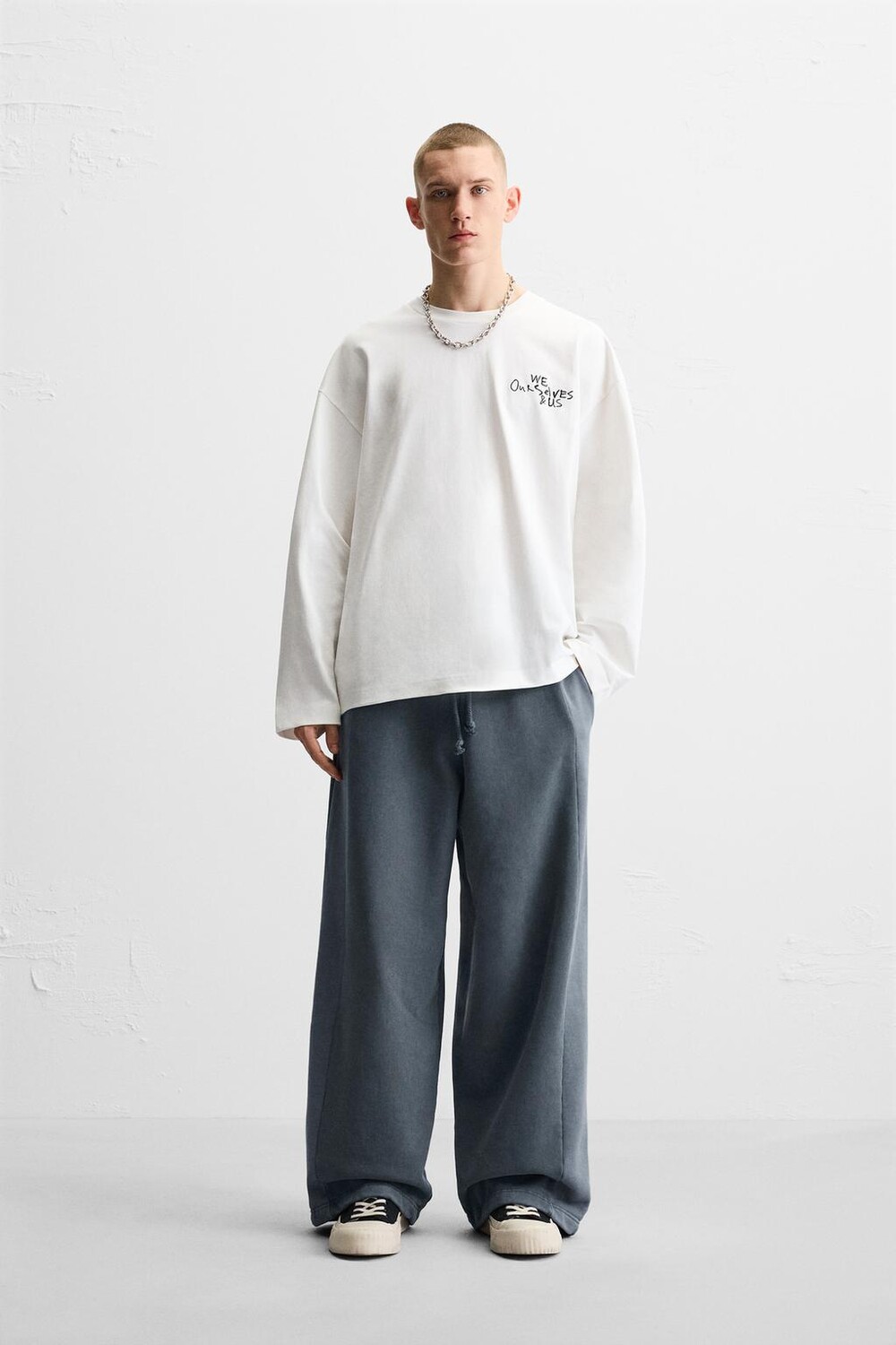 

Футболка с фотографическим принтом ZARA, белый