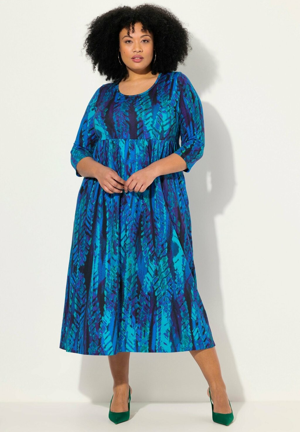 

Платье из джерси ABSTRACT LEAF PRINT 3/4 SLEEVE Ulla Popken, бирюзовый