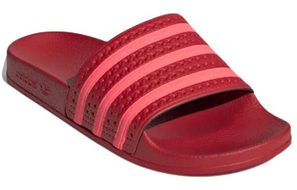 Тапочки (WMNS) adidas Adilette Slide 'Scarlet', красный — фото 4