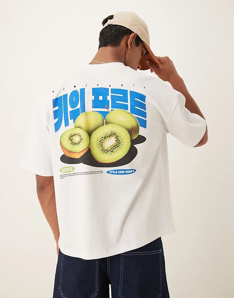 

Футболка ASOS DESIGN свободного кроя плотностью 220 г/м² с принтом киви на спине, белого цвета