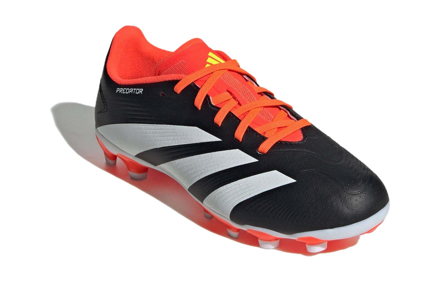 Футбольные бутсы Predator 24 League Kids Kids Low-top Black/Red Adidas, черный/красный — фото 3