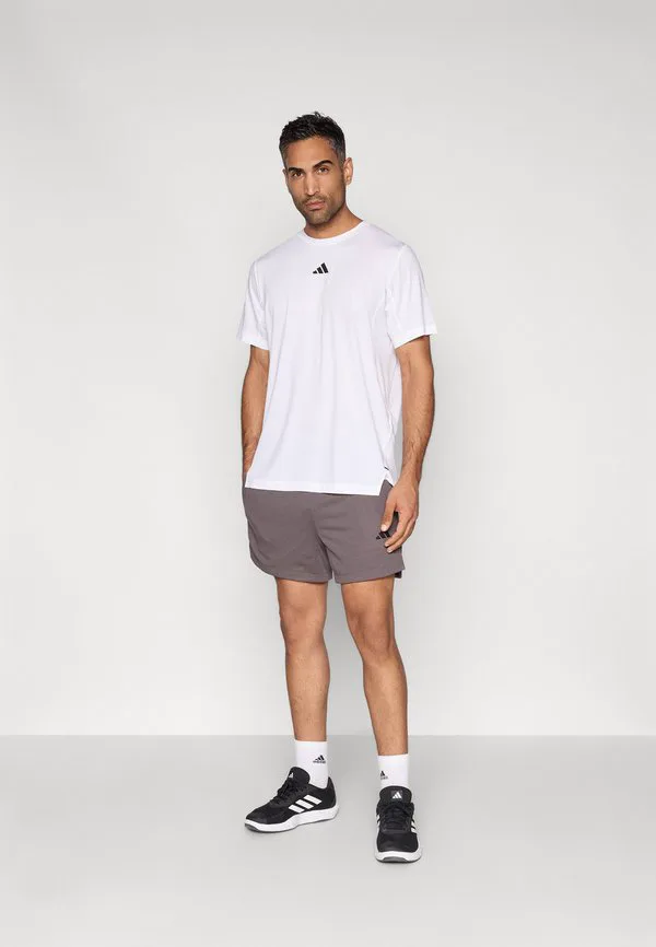 D4T ess футболка спорт Adidas Performance, White — фото 2