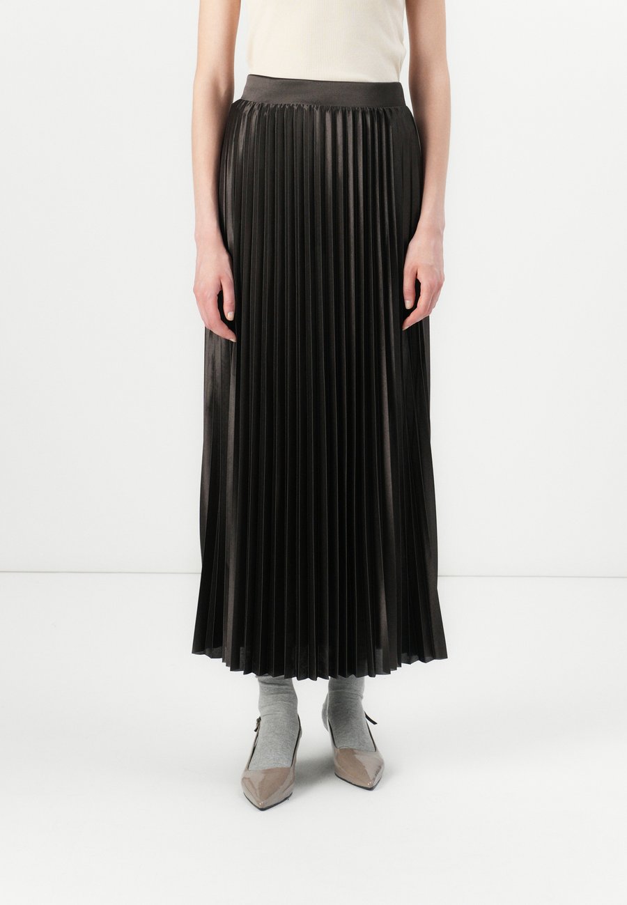 

Юбка ONLY ONLKOLTER PLISSE LONG SKIRT, Chocolate Torte/Dark Brown