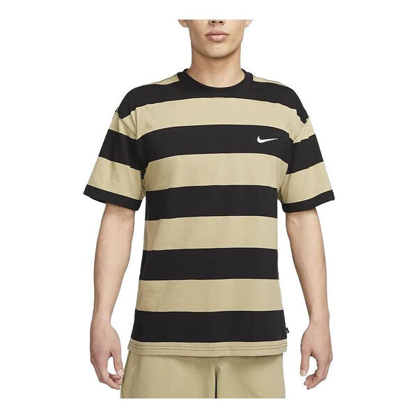 

Футболка Nike SB Skate T-Shirt 'Black Khaki', мультиколор
