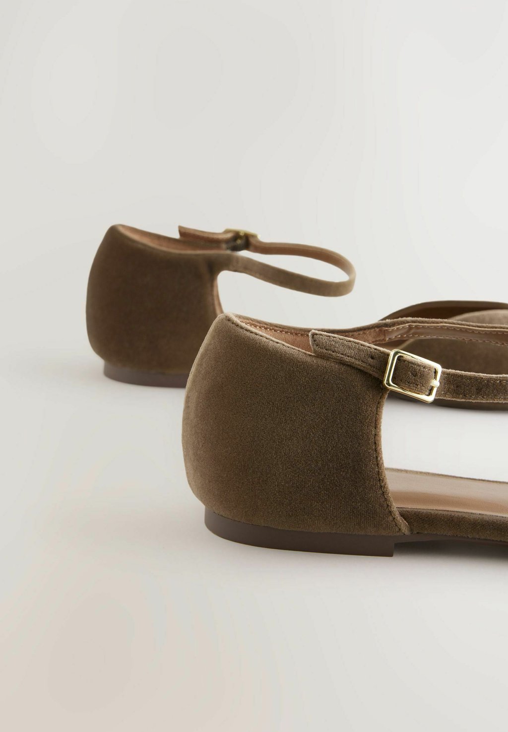 Балетки с ремешком на щиколотке FOREVER COMFORT ROUND TOE Next, зеленый — фото 3