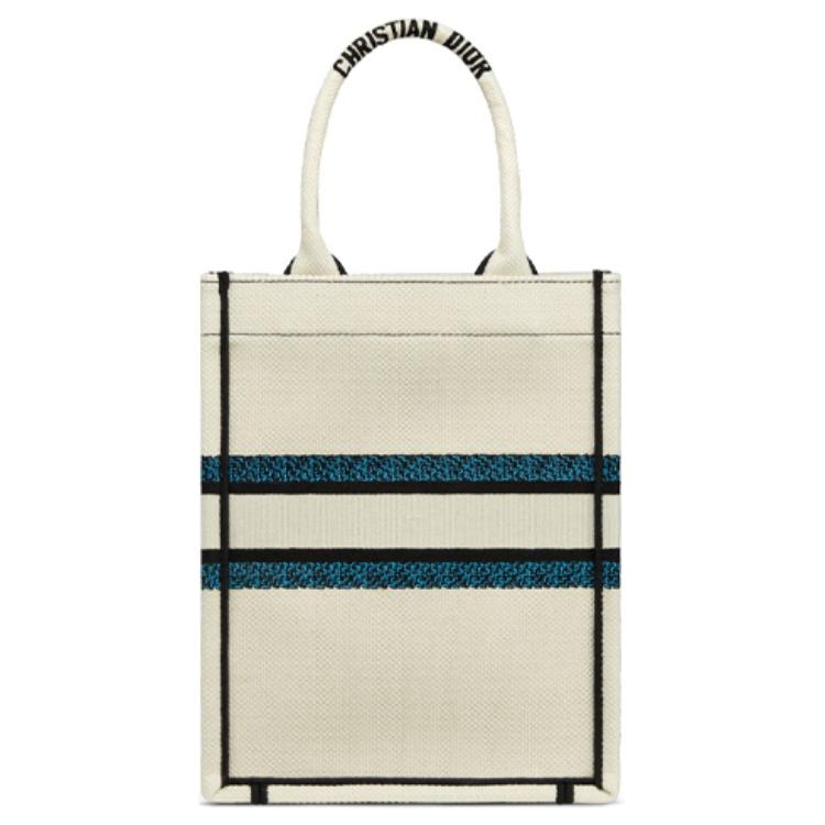 Сумка через плечо BookTote с вышивкой DIOR белая — фото 4
