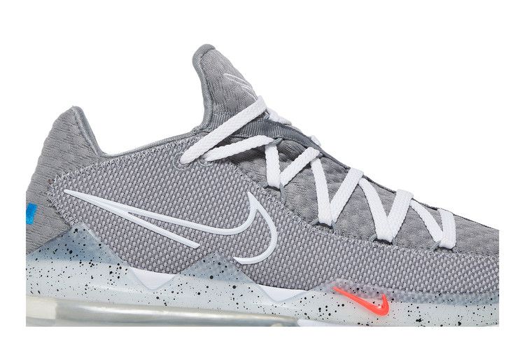 Кроссовки Nike LeBron 17 Low EP 'Particle Grey', серый — фото 3