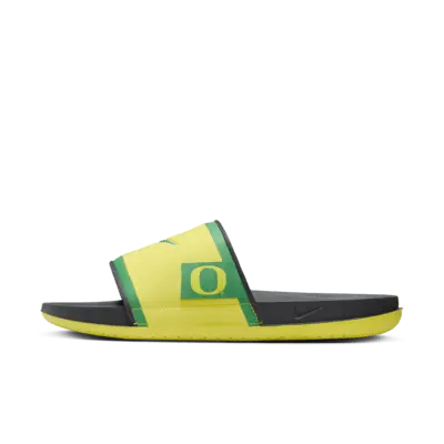 

Шлепанцы Nike College Offcourt (Oregon) Slides, цвет Yellow Strike/Dark Smoke Grey/Apple Green