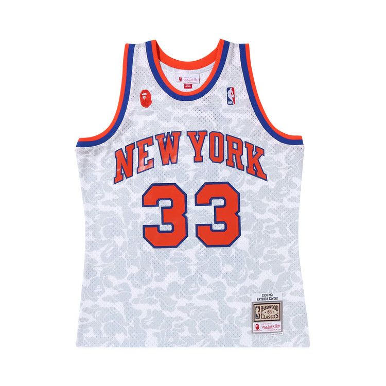 

Джерси BAPE x Mitchell & Ness New York Knicks Ewing Jersey, White