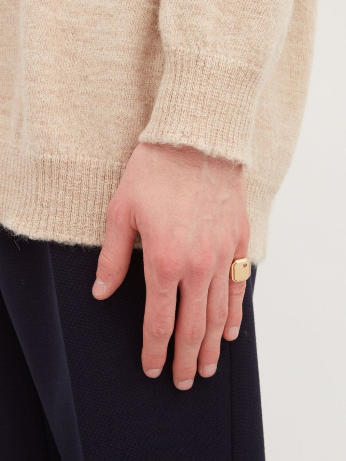thumb