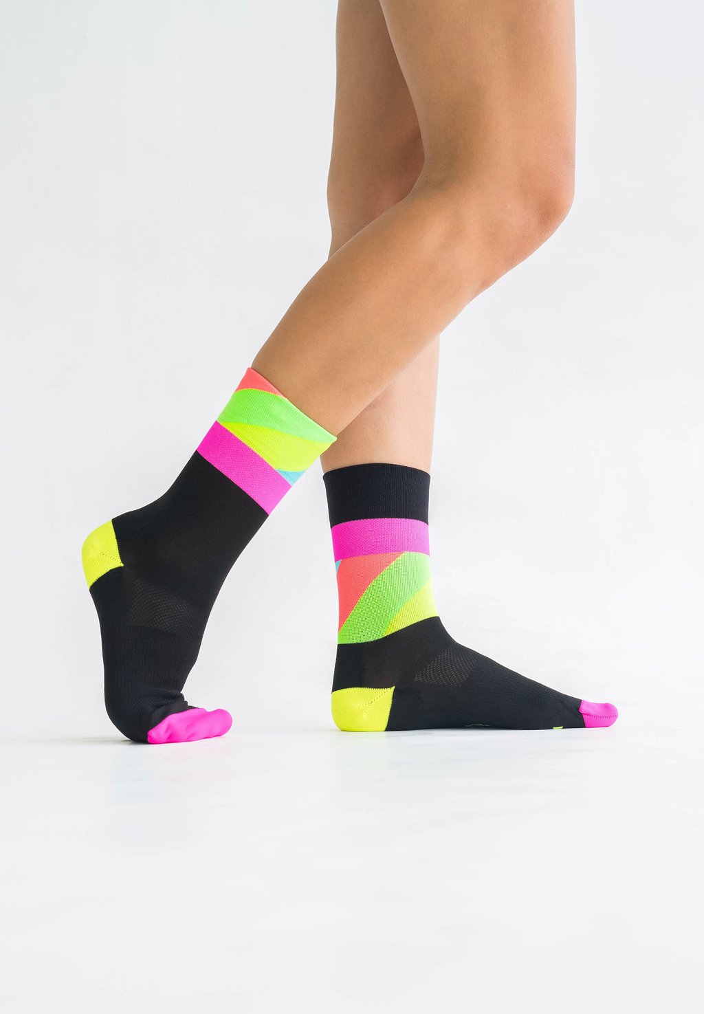 

Спортивные носки ULTRALIGHT STRIDES INCYLENCE, черный