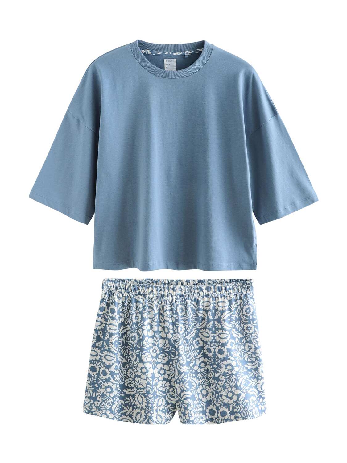 

Next Пижама в синем цвете