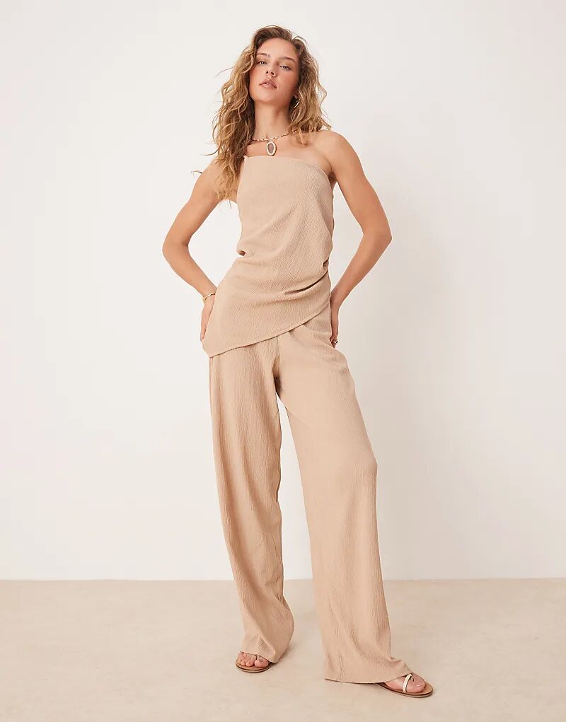

Широкие брюки ASOS DESIGN Coord с фактурной отделкой, цвет «песок»