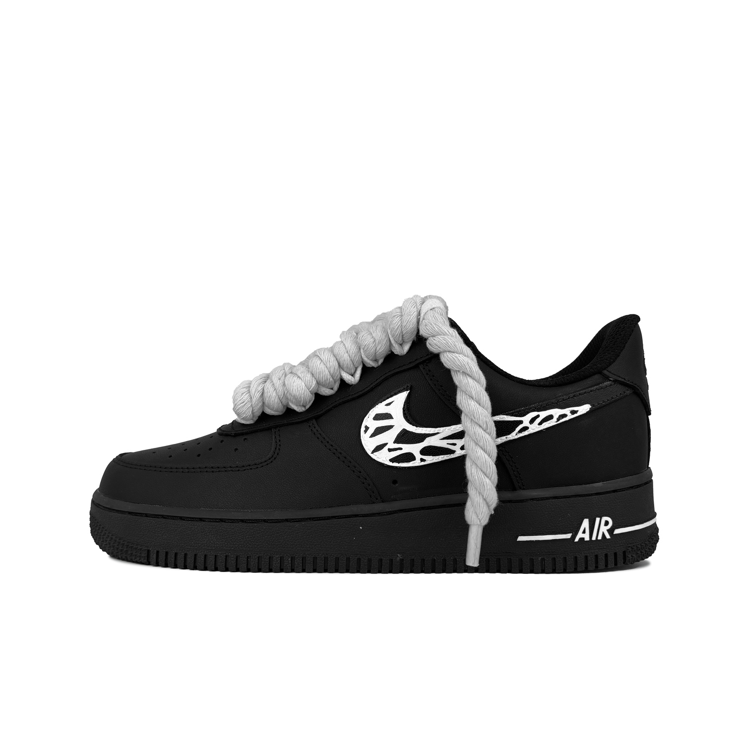 

Nike Air Force 1 противоскользящие износостойкие низкие скейтерские кроссовки унисекс черный - черный, цвет Black