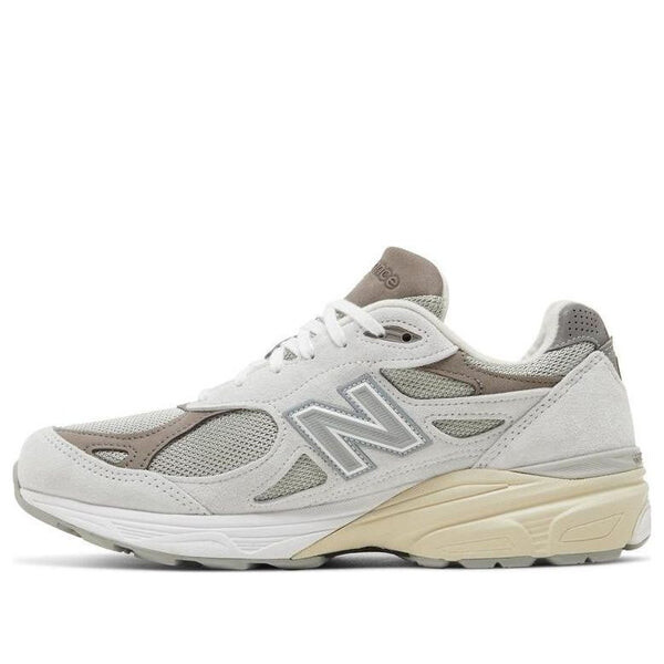 

Кроссовки ycmc x 990v3 сделано в сша New Balance, серый