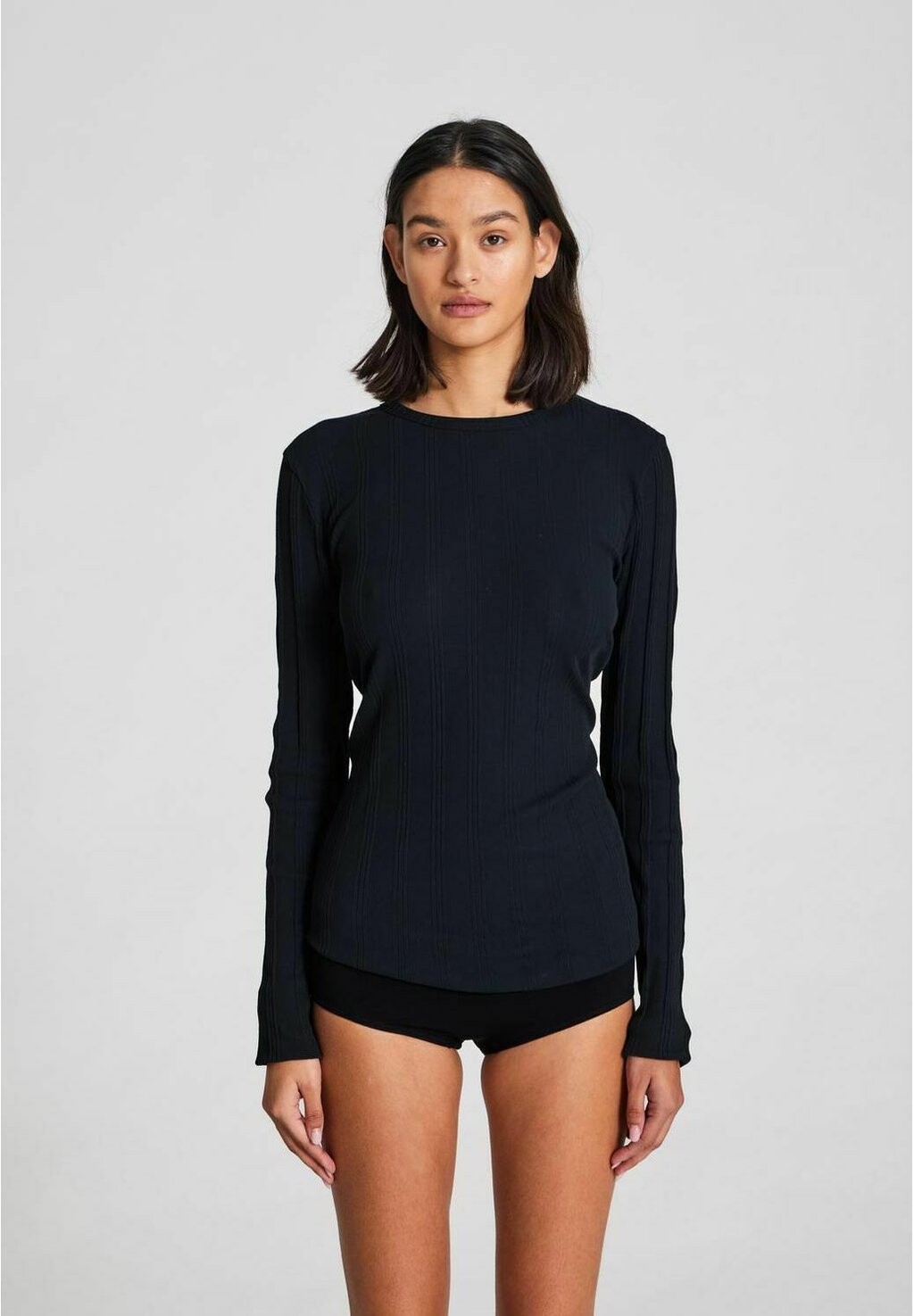 

Рубашка с длинным рукавом THYRA L/S GOTS 243975 GAI+LISVA, цвет black