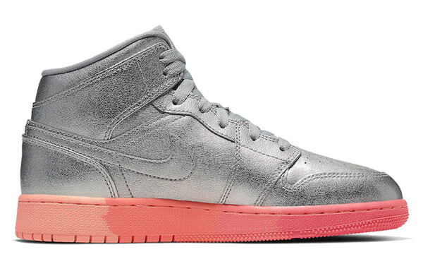 Кроссовки (GS) Air Jordan 1 Mid 'Metallic Silver Pink Crimson', цвет metallic silver/racer pink-wolf grey — фото 2