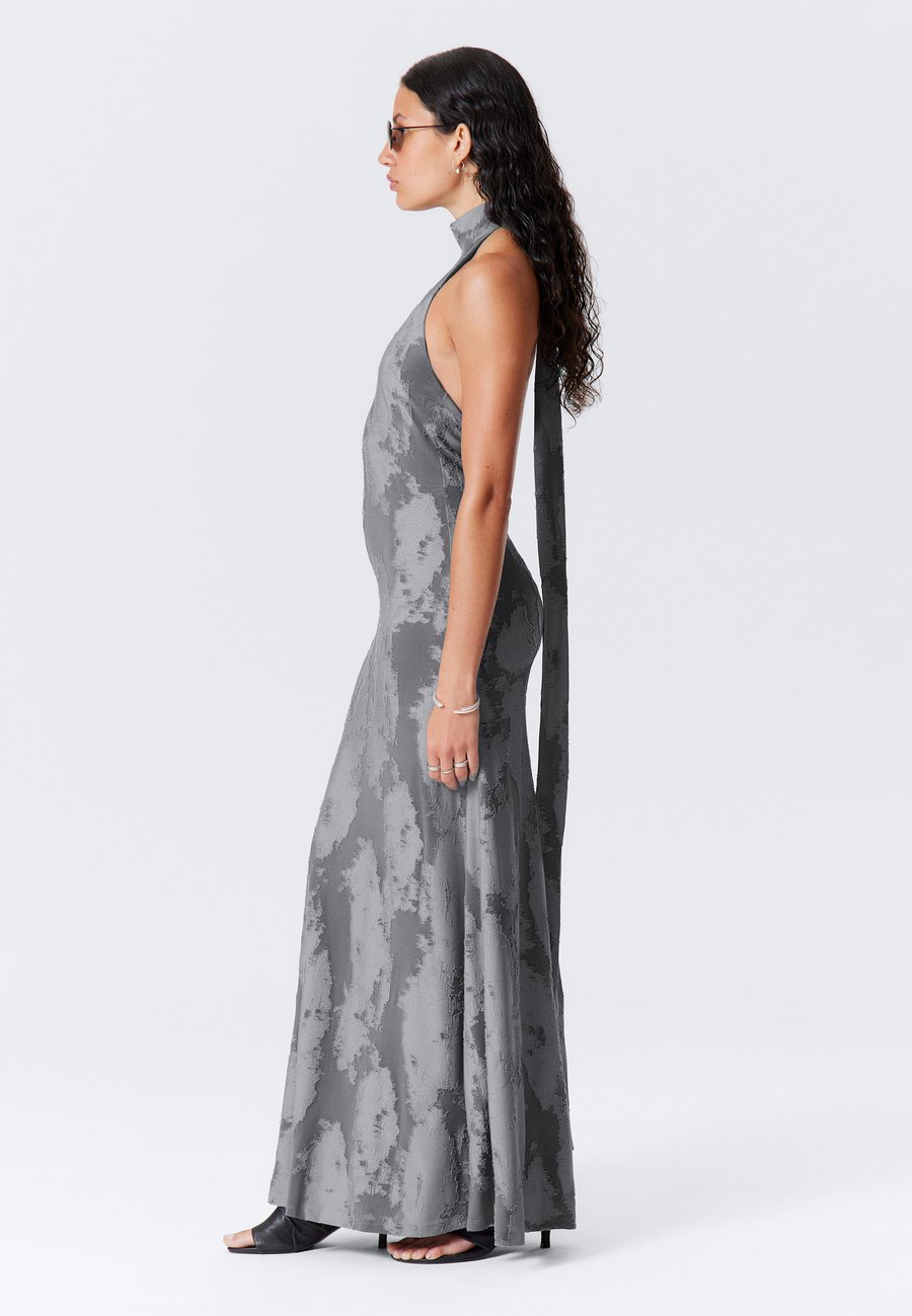 

Платье Weekday JACQUARD DRESS, Grey Medium Dusty/Brown