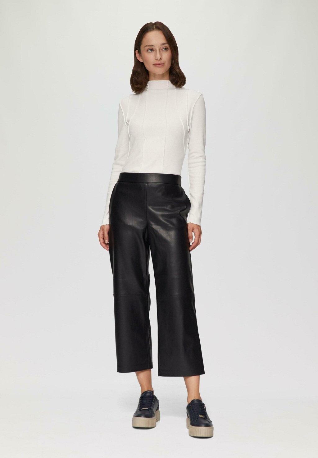

Брюки CULOTTE s.Oliver, черный