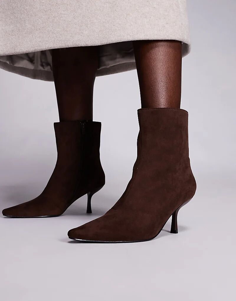 Ботильоны Public Desire Wide Fit Beverly с острым носком и каблуком коричневого цвета