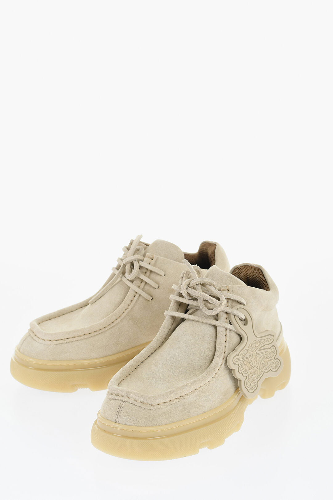 

Туфли Burberry Suede Wallabee с резиновой подошвой, бежевый