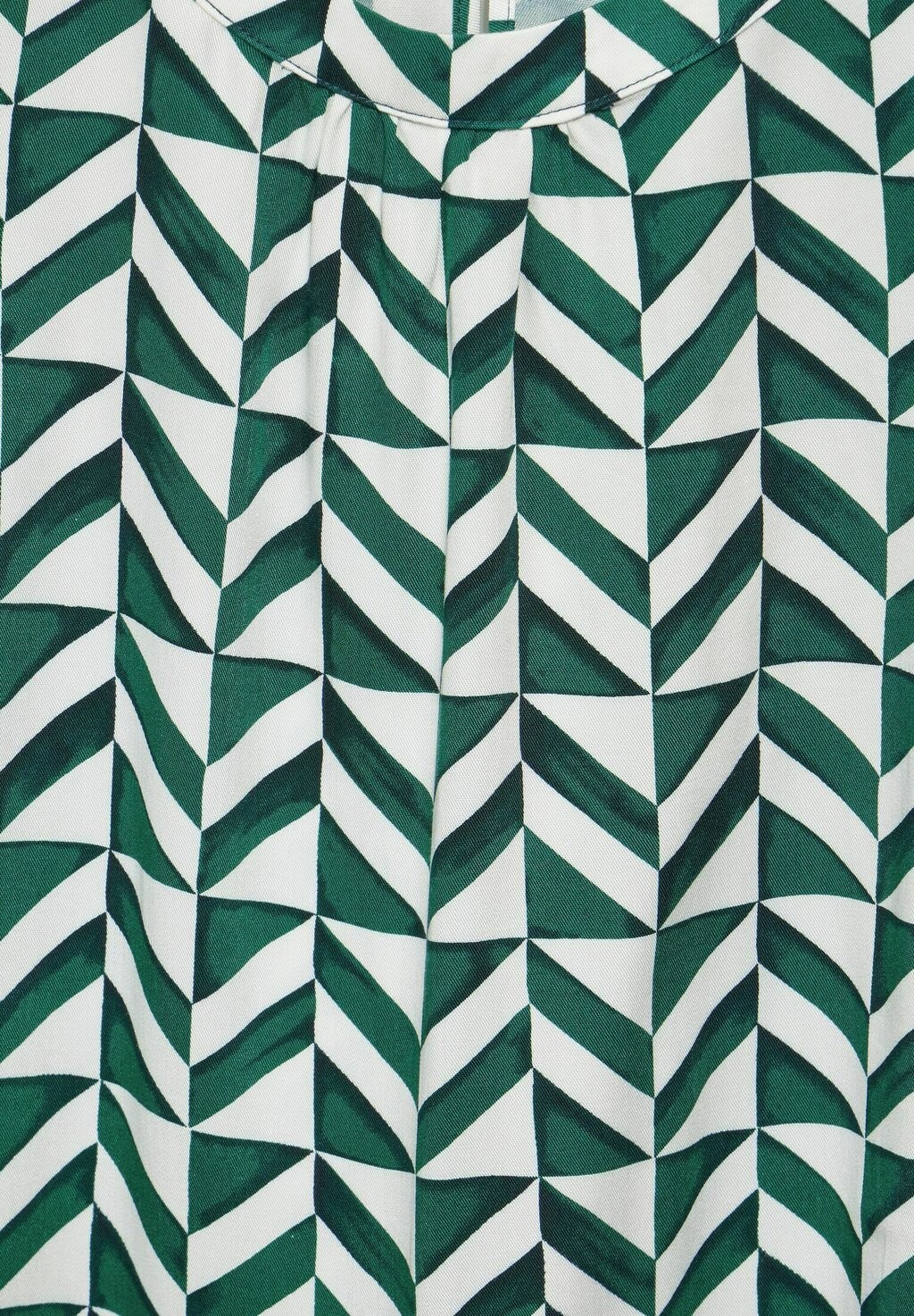 

Летнее платье Print Ärmellos Street One, темно-зеленый