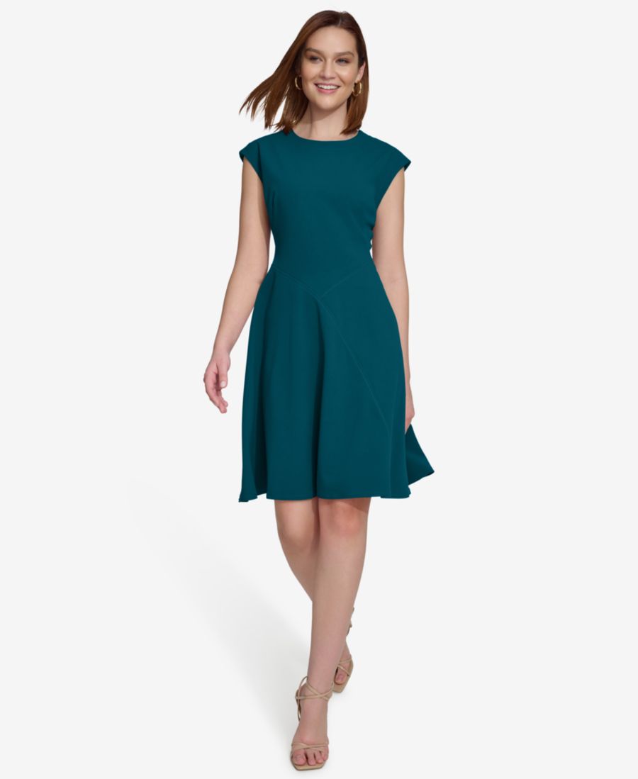 

Женское платье с круглым вырезом и короткими рукавами Calvin Klein, Cypress