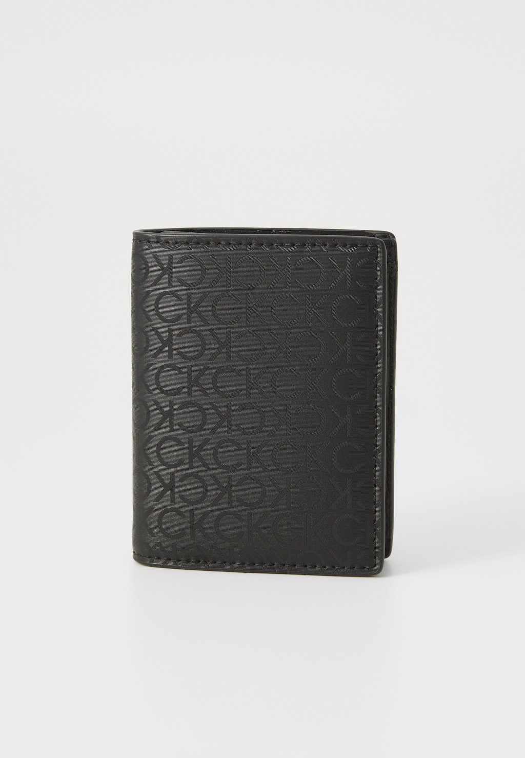 

Кошелек SLEEK BIFOLD COIN Calvin Klein, черный