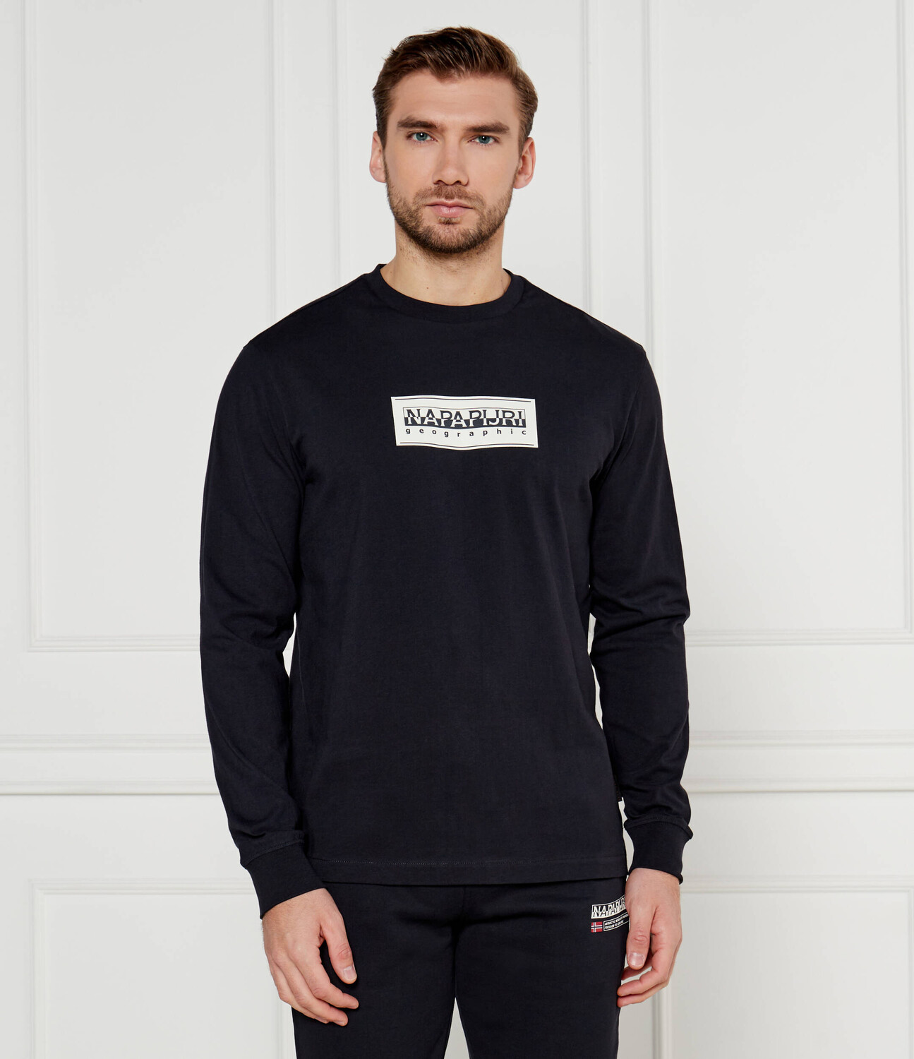 

Лонгслив Napapijri Regular Fit, черный