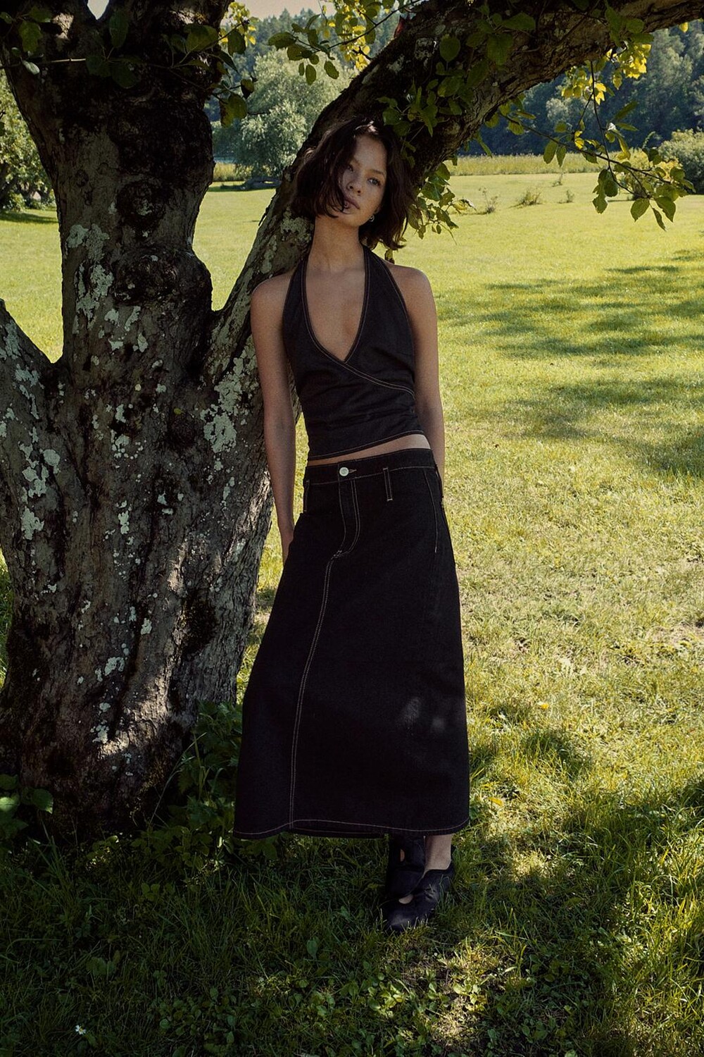 

Юбка из джинса с отстрочкой trf ZARA, черный