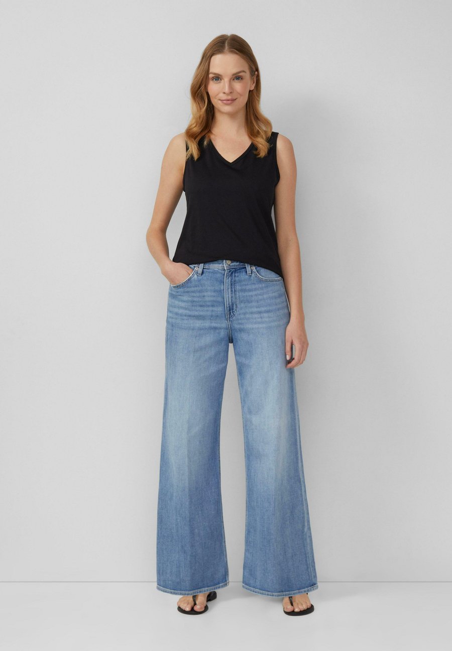 

Топ s.Oliver MIT V-AUSSCHNITT UND RÜCKEN-DETAIL, Schwarz/Black