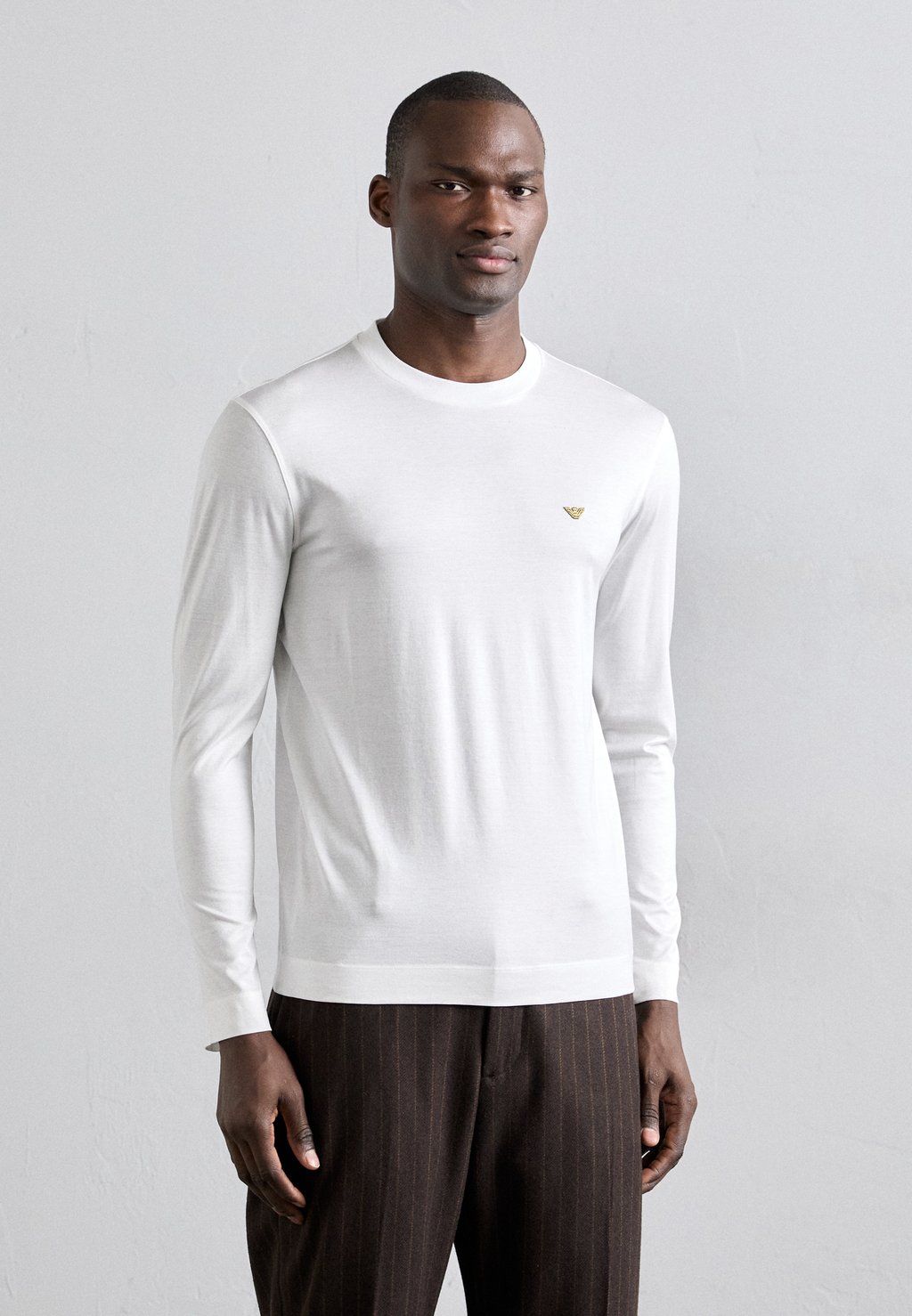 

Топ с длинными рукавами Emporio Armani, молочный
