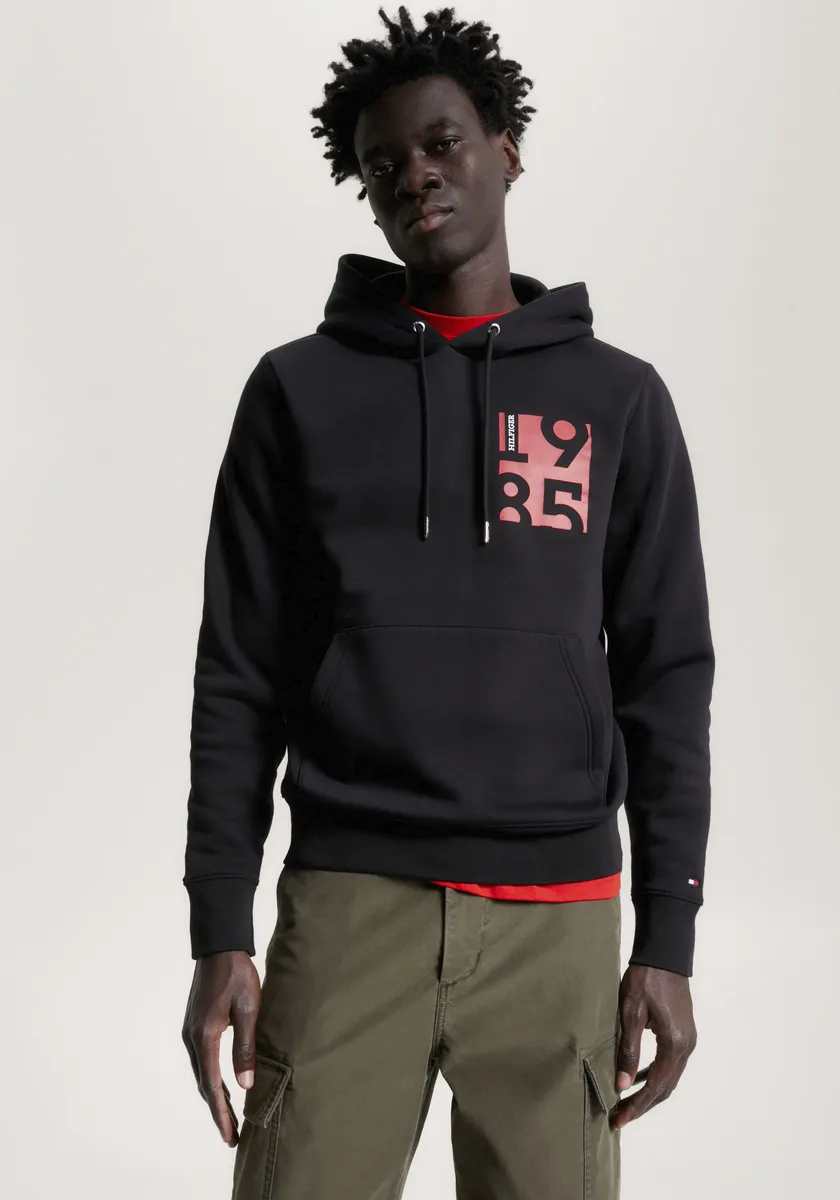 

Толстовка Tommy Hilfiger с капюшоном, черный