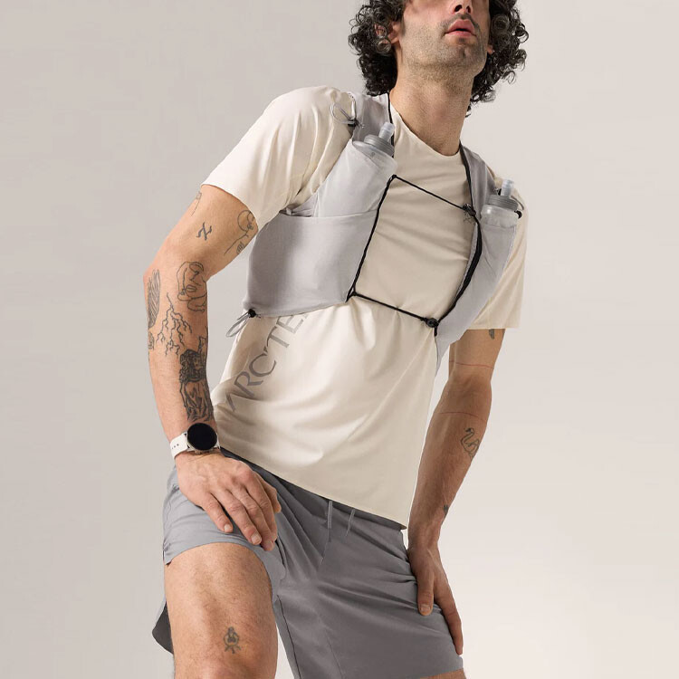 Футболка мужская Arcteryx DownWord с логотипом, белый — фото 4
