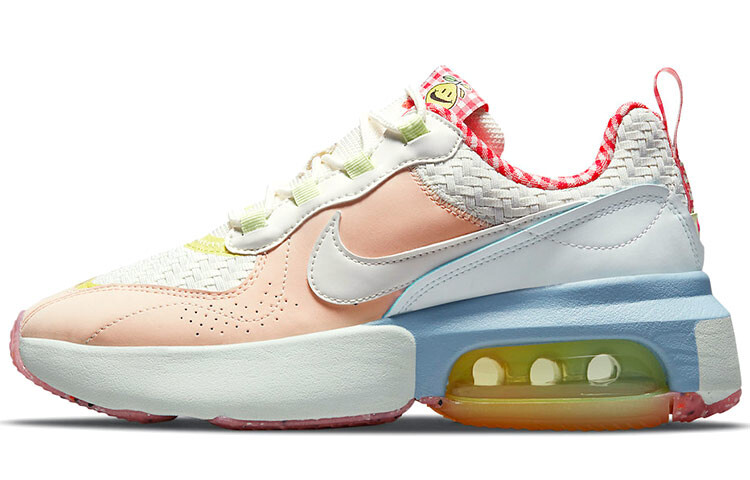 

Женские кроссовки Nike Air Max Verona Lifestyle