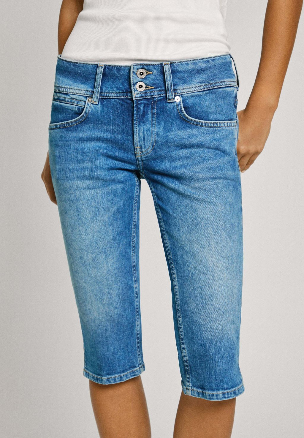 

Джинсовые шорты CROP VENUS Pepe Jeans, цвет Denim