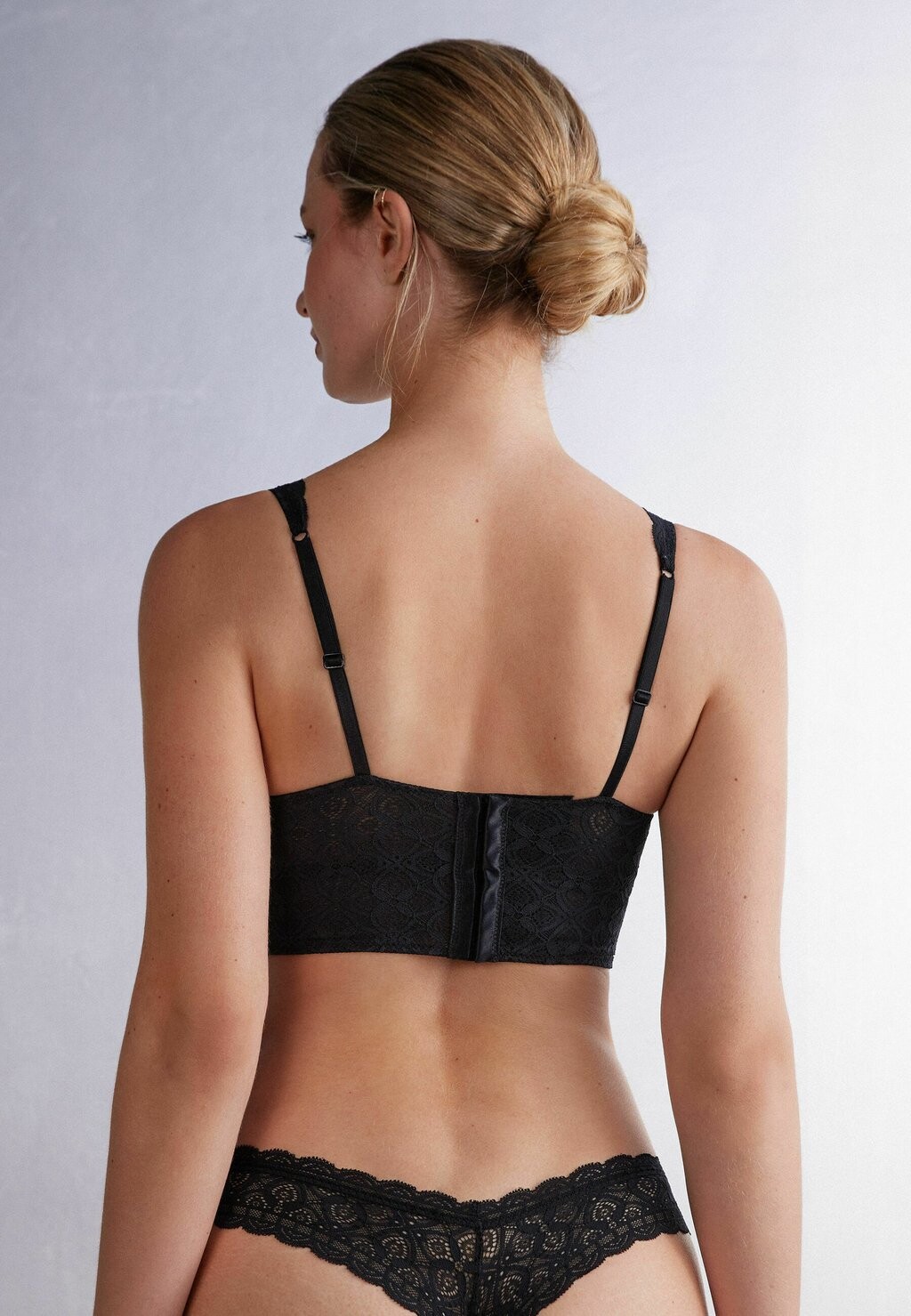 

Треугольный бюстгальтер Intimissimi, черный
