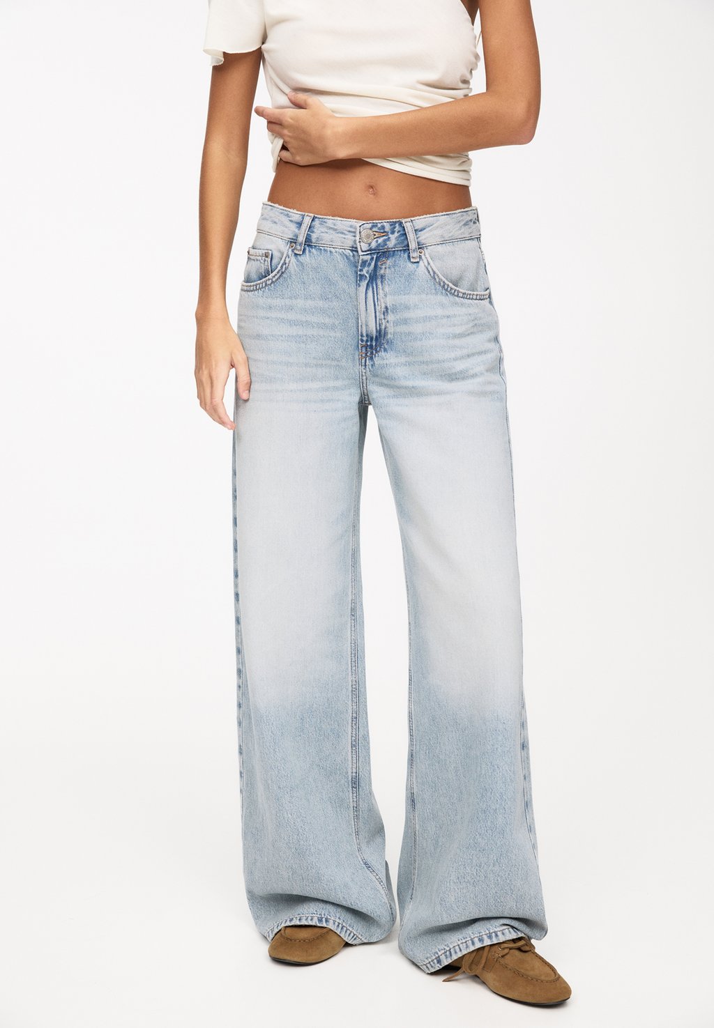

Джинсы свободного кроя PULL&BEAR, цвет Light Blue Denim