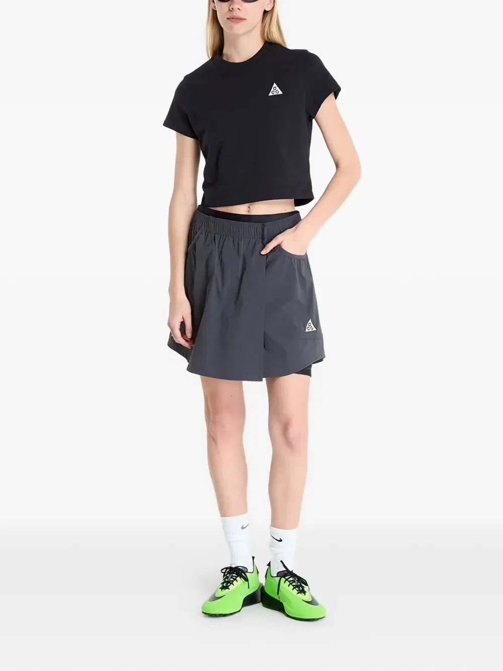 Укороченная футболка ACG Nike, черный — фото 2